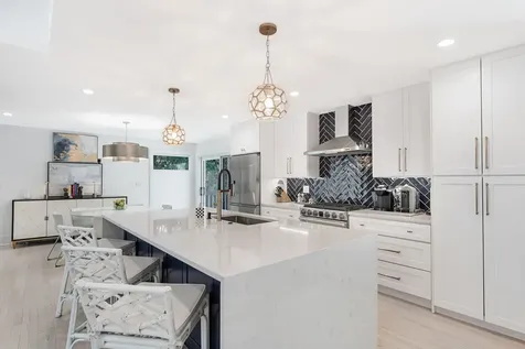 872 Northmoor Road Lake Forest IL 60045