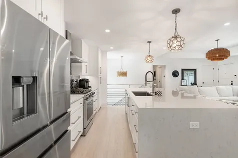872 Northmoor Road Lake Forest IL 60045