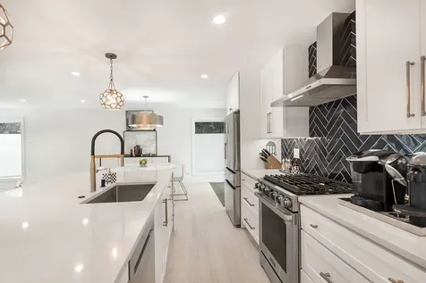 872 Northmoor Road Lake Forest IL 60045