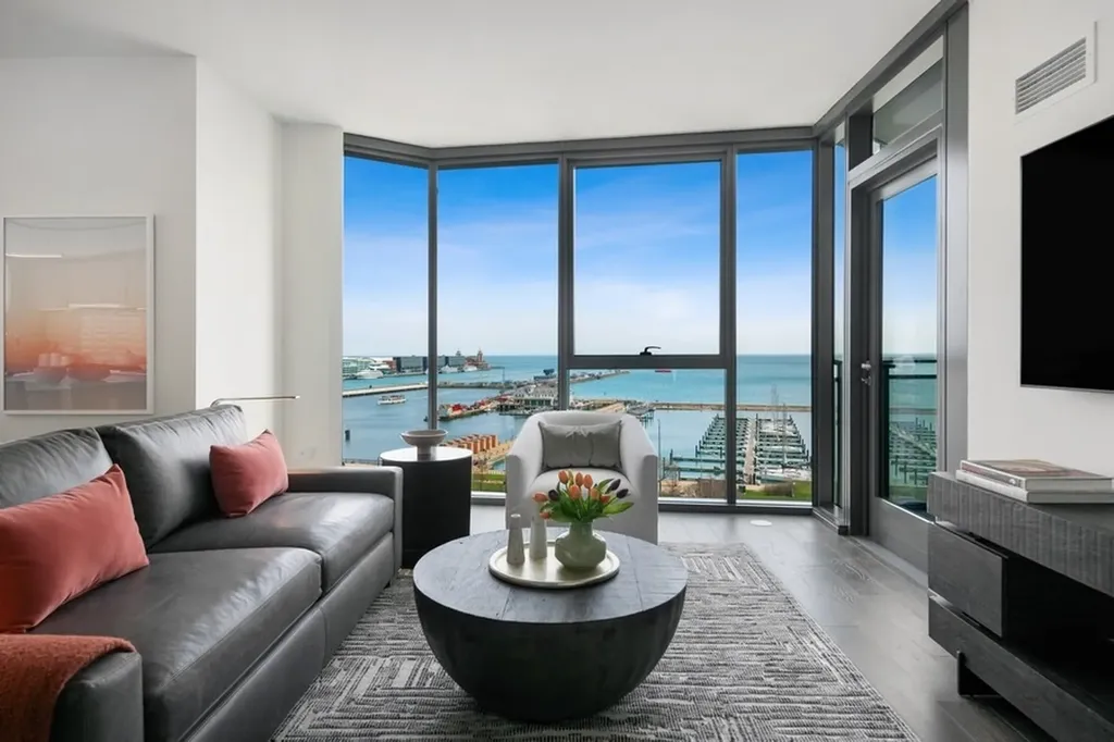 211 North Harbor Drive Chicago IL 60601