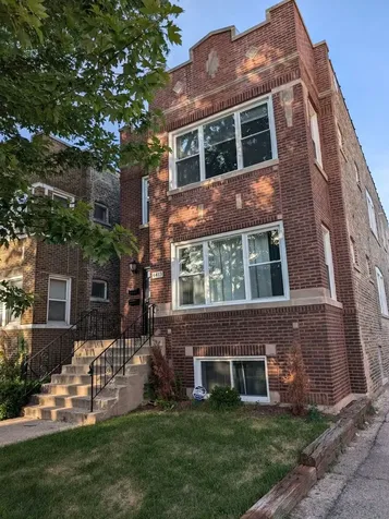 4413 North Keystone Avenue Chicago IL 60630