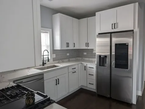 4413 North Keystone Avenue Chicago IL 60630