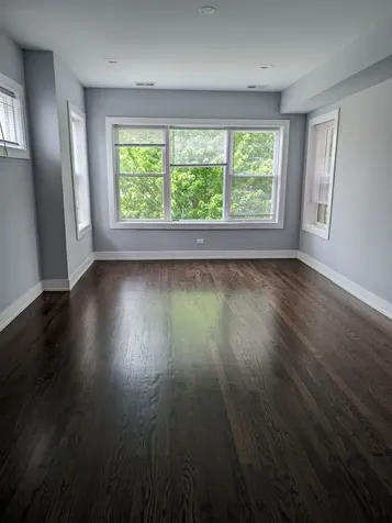 4413 North Keystone Avenue Chicago IL 60630