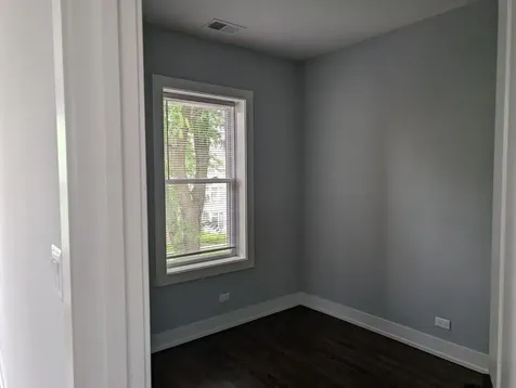 4413 North Keystone Avenue Chicago IL 60630
