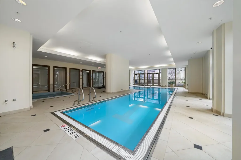 21 East Huron Street Chicago IL 60611