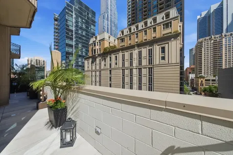 21 East Huron Street Chicago IL 60611