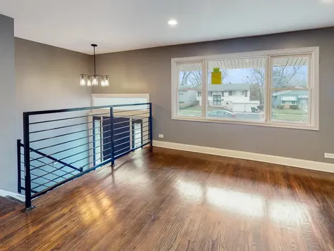 16439 Hermitage Avenue Markham IL 60428