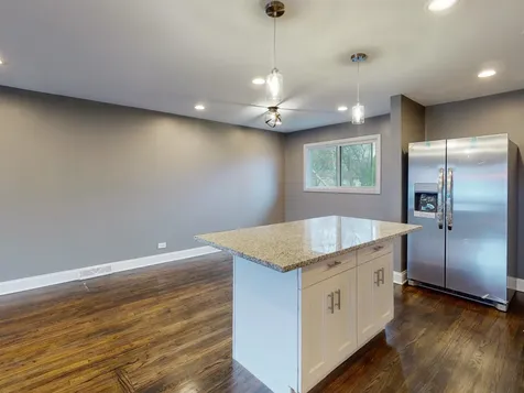 16439 Hermitage Avenue Markham IL 60428