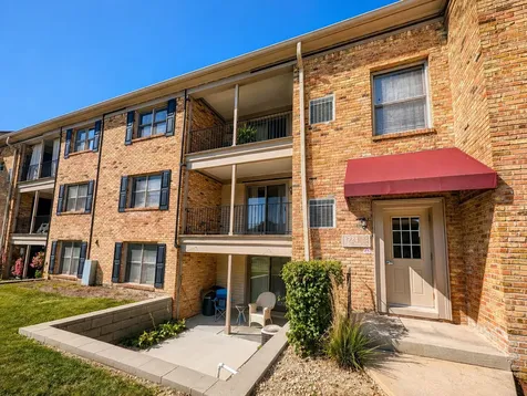 1724 Fayette Walk Hoffman Estates IL 60169