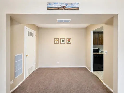 1724 Fayette Walk Hoffman Estates IL 60169