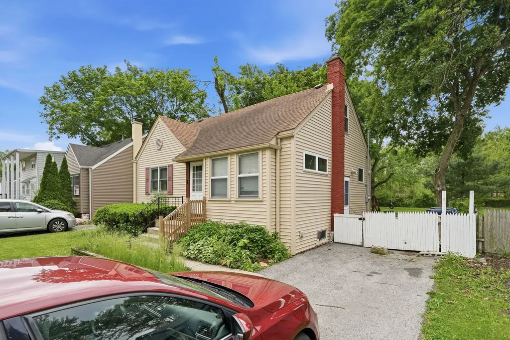 3857 217TH Street Matteson IL 60443