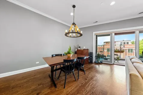 5008 North Lincoln Avenue Chicago IL 60625
