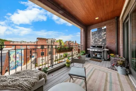5008 North Lincoln Avenue Chicago IL 60625
