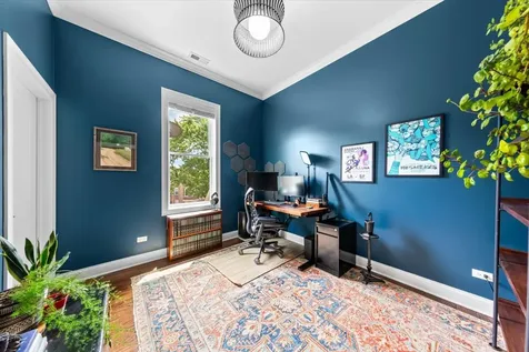 5008 North Lincoln Avenue Chicago IL 60625