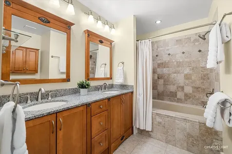 2544 Brockton Circle Naperville IL 60565