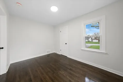 3430 186TH Street Lansing IL 60438