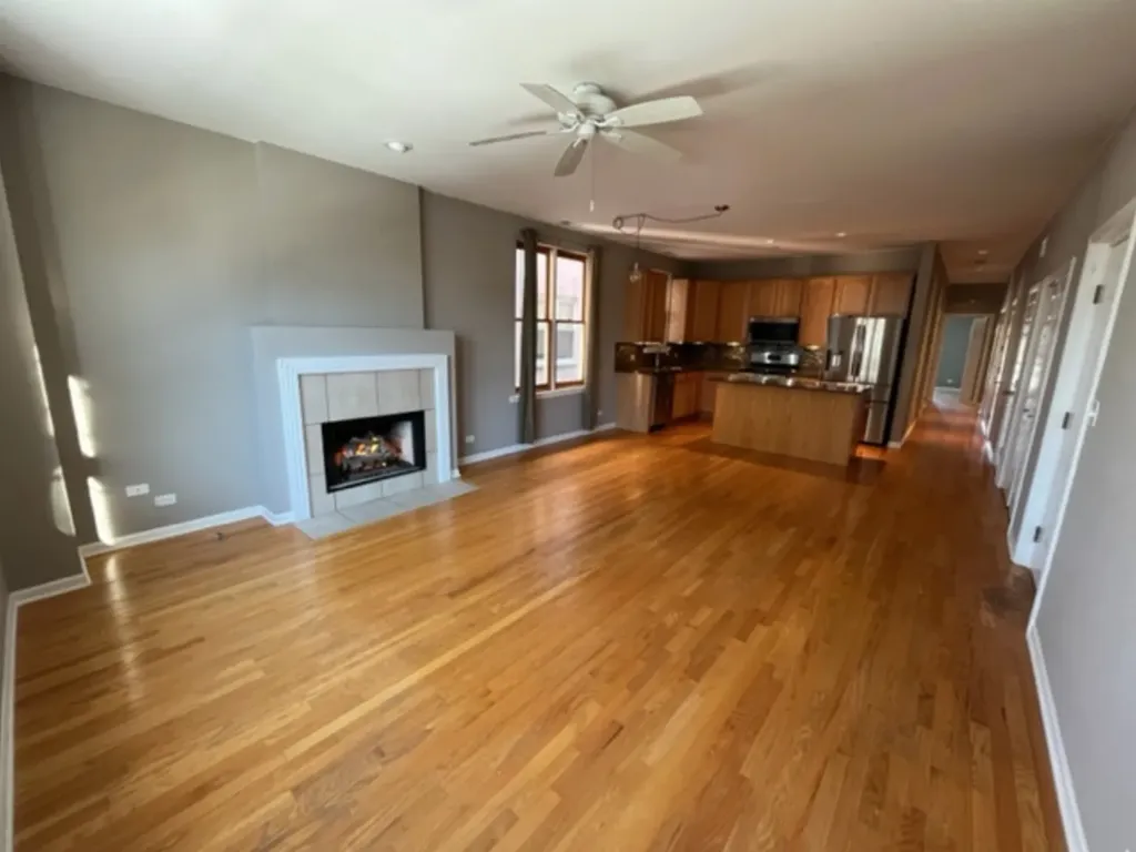 4315 North Richmond Street Chicago IL 60618
