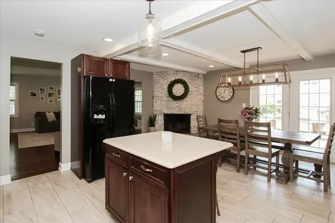 955 North Topanga Drive Palatine IL 60074