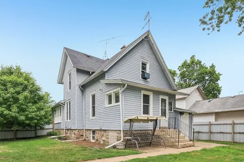 415 North Taylor Street Marengo IL 60152