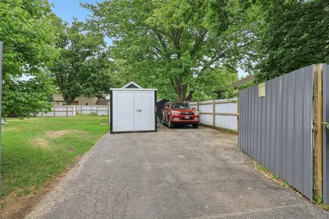 415 North Taylor Street Marengo IL 60152
