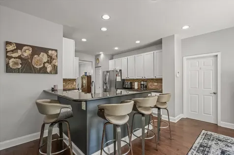 218 Foxford Drive Cary IL 60013