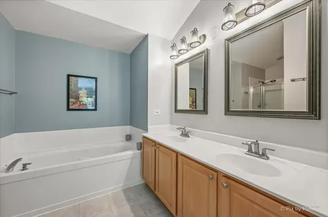 218 Foxford Drive Cary IL 60013