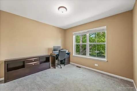 218 Foxford Drive Cary IL 60013