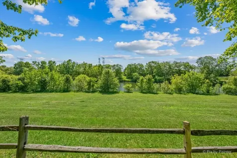218 Foxford Drive Cary IL 60013