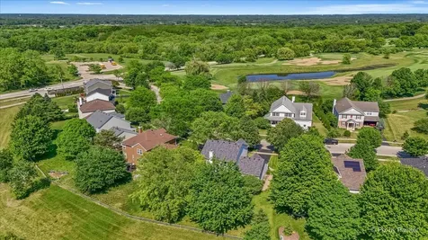 218 Foxford Drive Cary IL 60013