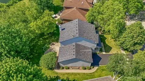 218 Foxford Drive Cary IL 60013