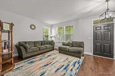 218 Foxford Drive Cary IL 60013