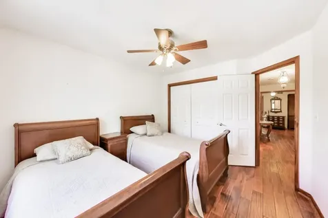 133 Schiller Place Itasca IL 60143