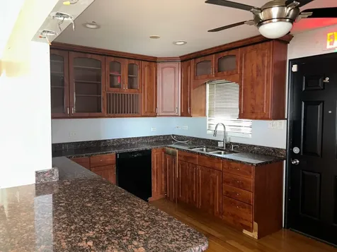 16124 Woodbridge Avenue Harvey IL 60426