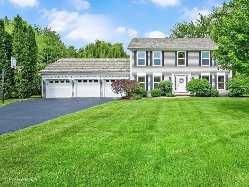 1681 Wilton Court Libertyville IL 60048