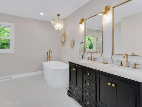 1681 Wilton Court Libertyville IL 60048