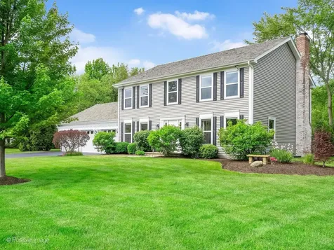 1681 Wilton Court Libertyville IL 60048