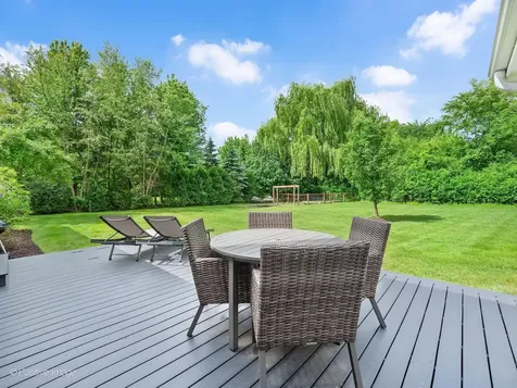 1681 Wilton Court Libertyville IL 60048