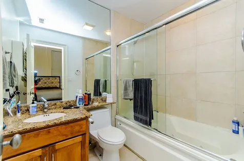 166 West Grand Avenue Chicago IL 60654