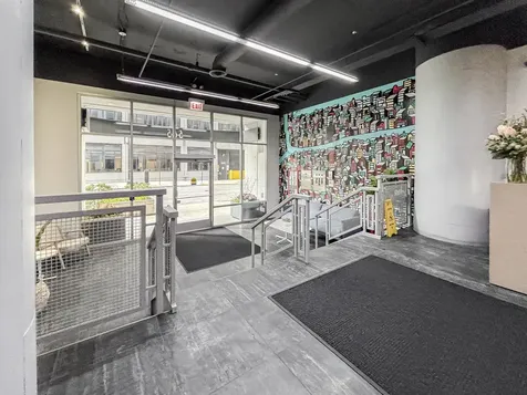 565 West Quincy Street Chicago IL 60661