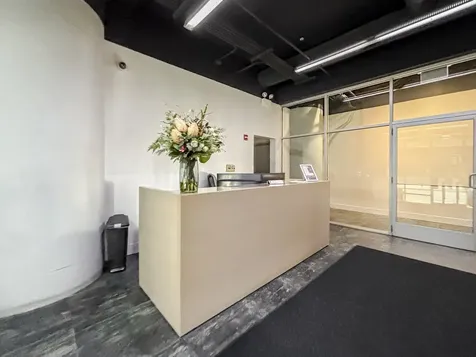 565 West Quincy Street Chicago IL 60661
