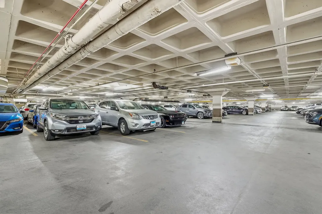 3550 North Lake Shore Drive Chicago IL 60657