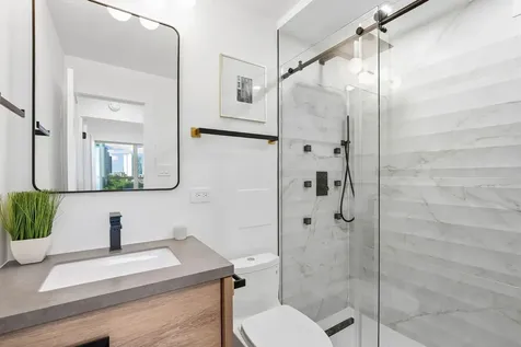 3550 North Lake Shore Drive Chicago IL 60657