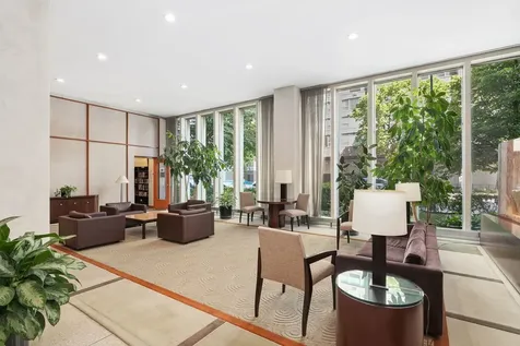 3550 North Lake Shore Drive Chicago IL 60657