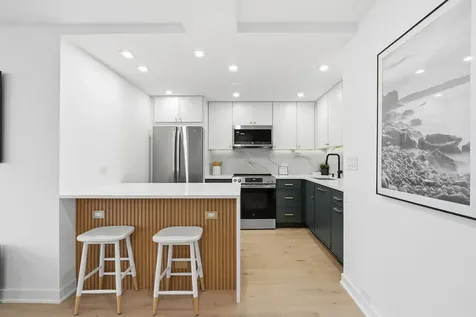 3550 North Lake Shore Drive Chicago IL 60657