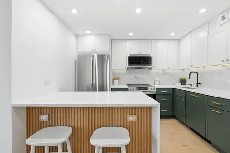 3550 North Lake Shore Drive Chicago IL 60657