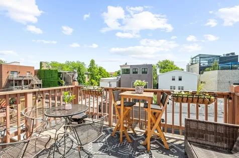 1123 West Altgeld Street Chicago IL 60614