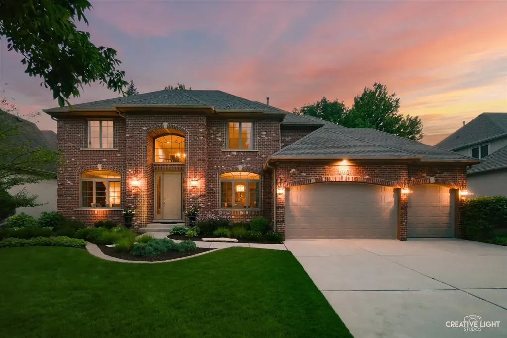 1114 Chadwick Court Aurora IL 60502