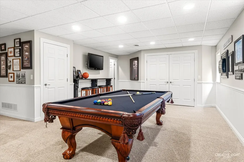 1114 Chadwick Court Aurora IL 60502