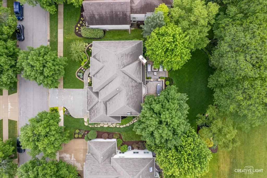 1114 Chadwick Court Aurora IL 60502