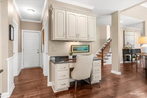 1114 Chadwick Court Aurora IL 60502